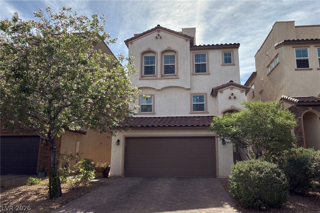 372 Ambitious Street, Henderson, NV 89011