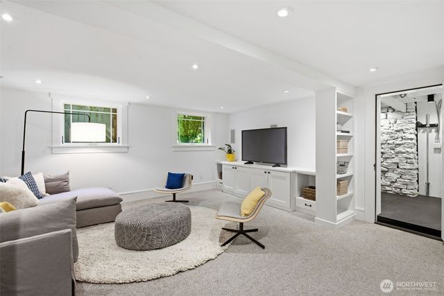 415 Wheeler Street, Seattle, WA 98109