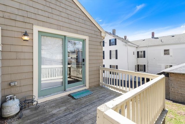 18-20 Front St 3, Beverly, MA 01915