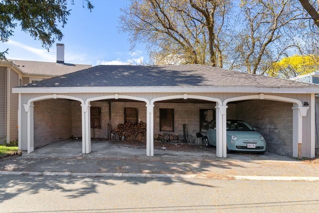 18-20 Front St 3, Beverly, MA 01915