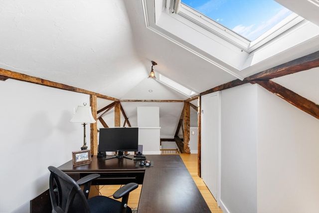 18-20 Front St 3, Beverly, MA 01915