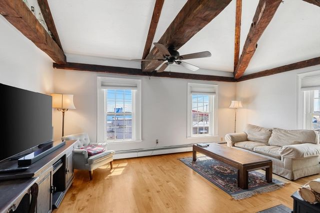 18-20 Front St 3, Beverly, MA 01915