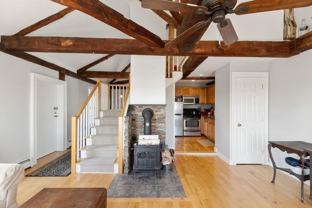 18-20 Front St 3, Beverly, MA 01915