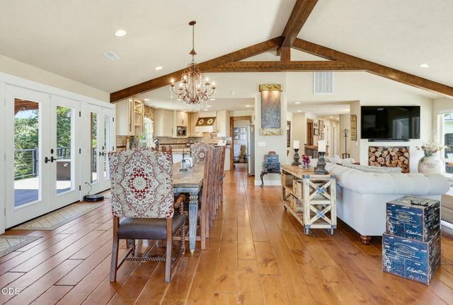 831 Juanita Way, Jacksonville, OR 97530