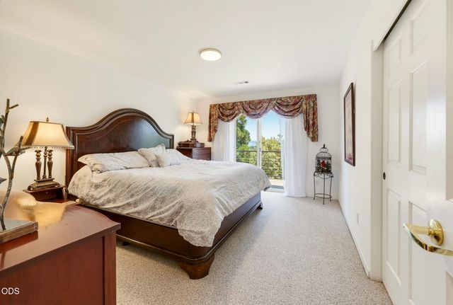 831 Juanita Way, Jacksonville, OR 97530