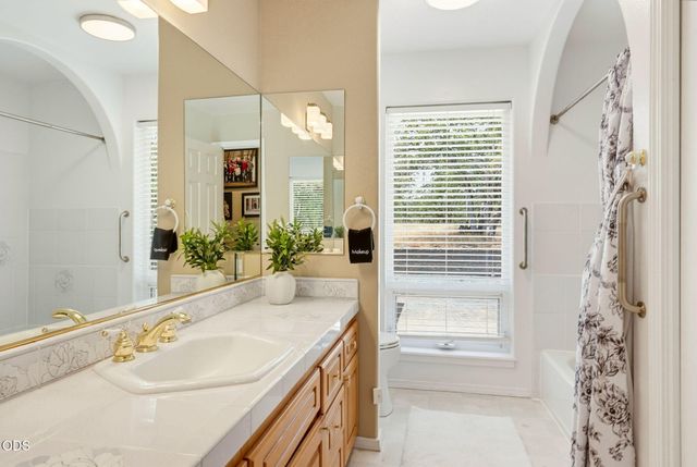 831 Juanita Way, Jacksonville, OR 97530