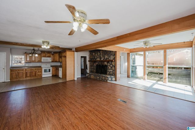 317 WICKSTEAD ROAD, Hueytown, AL 35023