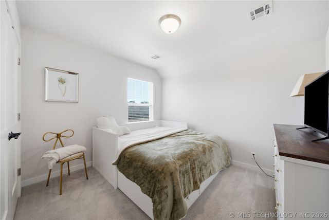904 W 86th Place, Tulsa, OK 74132