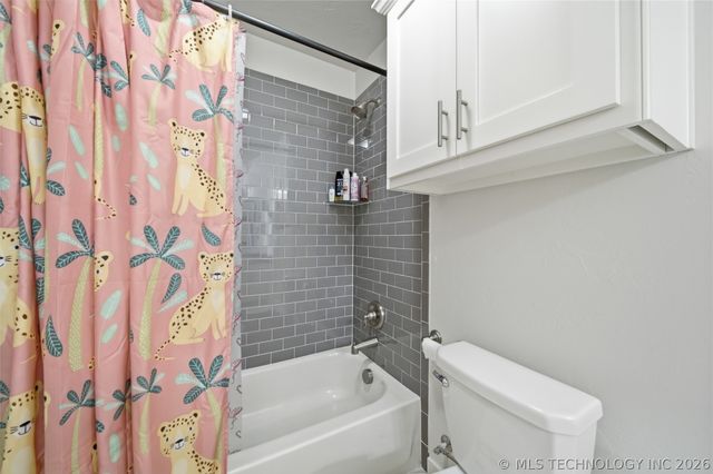 904 W 86th Place, Tulsa, OK 74132