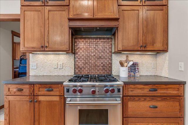 16931 E Lake Drive, Lakeville, MN 55044