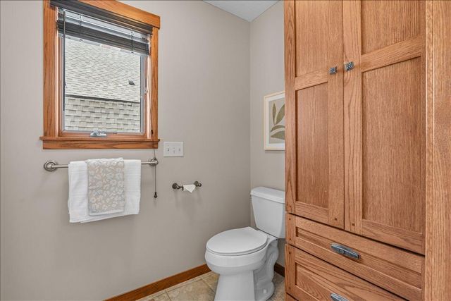 16931 E Lake Drive, Lakeville, MN 55044