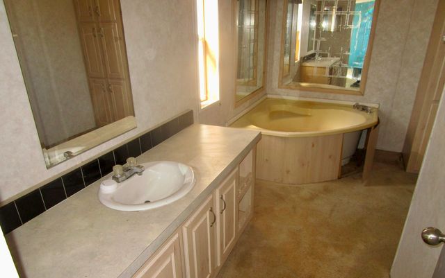 4 MESITA Lane, Los Lunas, NM 87031