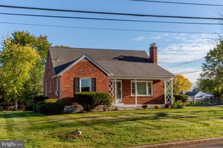 2149 BERGEY RD, Hatfield, PA 19440