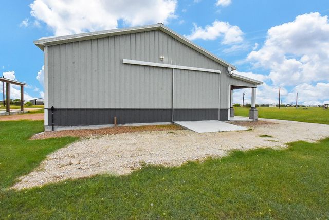 263 Kingfish Lane, Palacios, TX 77465