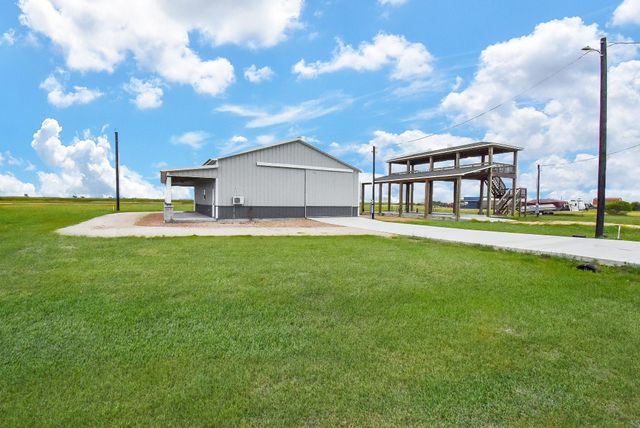 263 Kingfish Lane, Palacios, TX 77465