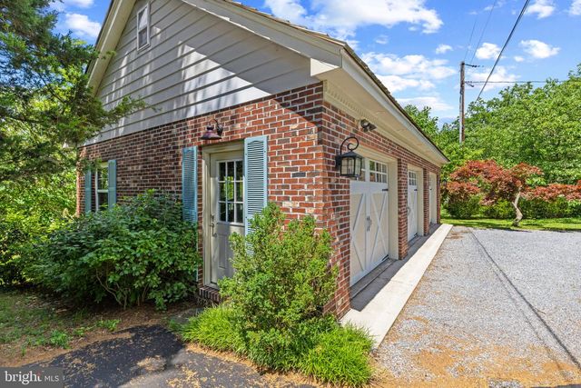 1552 WIDOWS MITE RD, Edgewater, MD 21037
