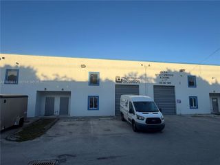2219 W 80th Street E4, Hialeah, FL 33016