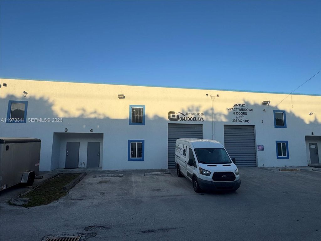 2219 W 80th Street E4, Hialeah, FL 33016