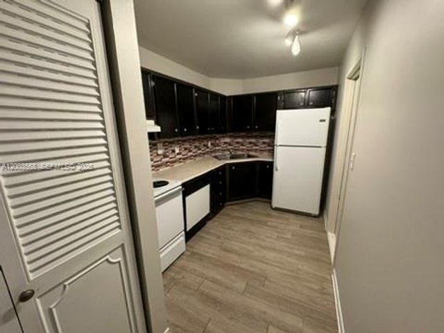 3123 Oakland Shores Dr D212, Oakland Park, FL 33309