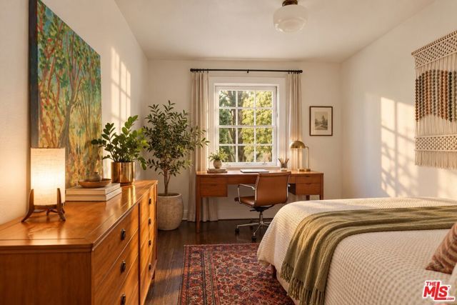 1207 S Orange Drive, Los Angeles, CA 90019