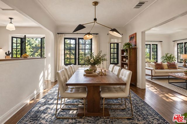 1207 S Orange Drive, Los Angeles, CA 90019