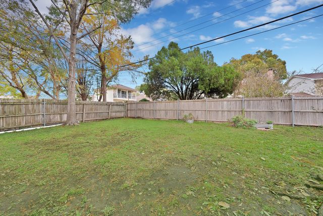 1305 Atlanta Drive, Irving, TX 75062