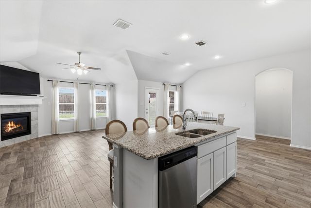 2906 Rosemount Lane, Forney, TX 75126