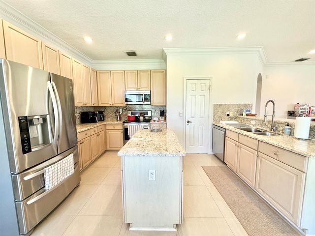 12671 Yardley Drive, Boca Raton, FL 33428