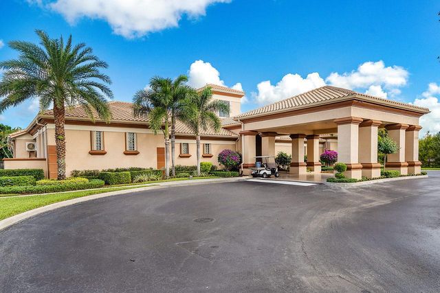 12671 Yardley Drive, Boca Raton, FL 33428