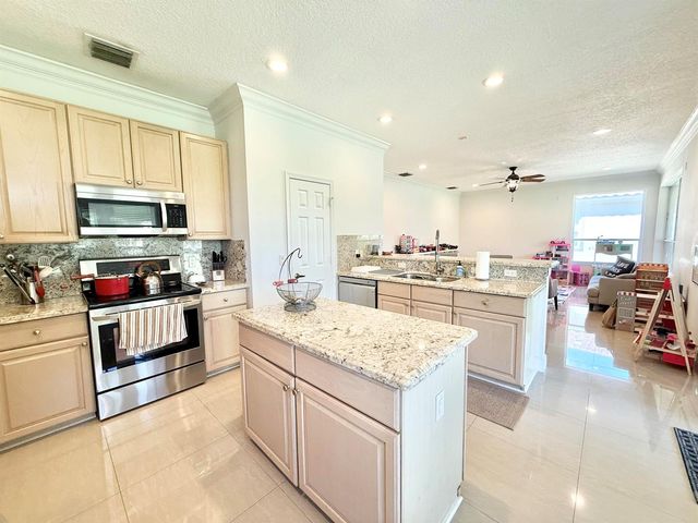 12671 Yardley Drive, Boca Raton, FL 33428
