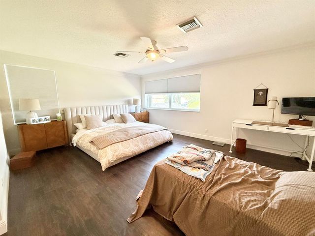 12671 Yardley Drive, Boca Raton, FL 33428