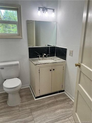 2403 Elaine Street, Lake Charles, LA 70601