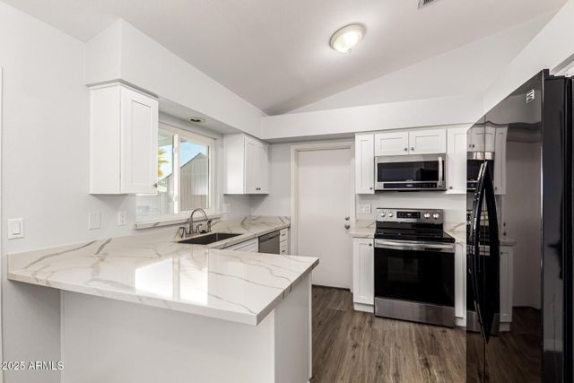 1810 W MISSION Drive, Chandler, AZ 85224