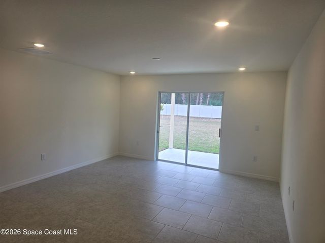 981 SW Richmond Circle SW, Palm Bay, FL 32908