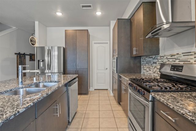 1017 Chatsworth Drive, Anna, TX 75409