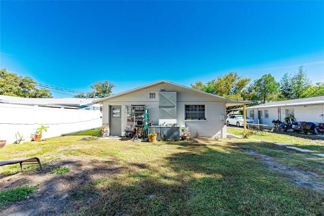 5123 17TH STREET, Zephyrhills, FL 33542