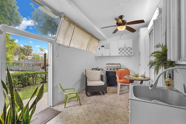 6095 W 18th Ave S107, Hialeah, FL 33012