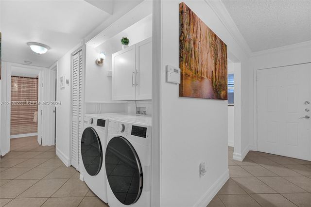 6095 W 18th Ave S107, Hialeah, FL 33012