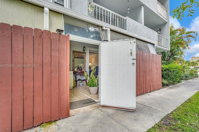6095 W 18th Ave S107, Hialeah, FL 33012