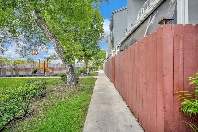 6095 W 18th Ave S107, Hialeah, FL 33012