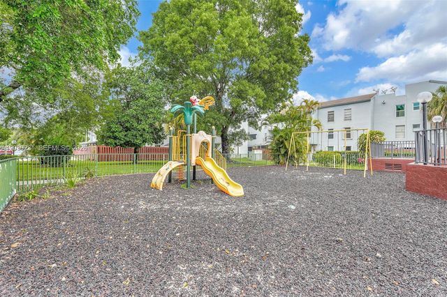 6095 W 18th Ave S107, Hialeah, FL 33012