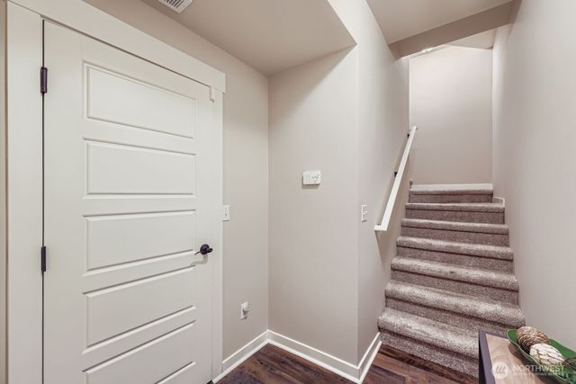 16212 48th Avenue W #6, Edmonds, WA 98026