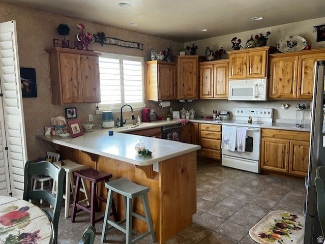 1542 W MYRTLEWOOD LN, South Jordan, UT 84095