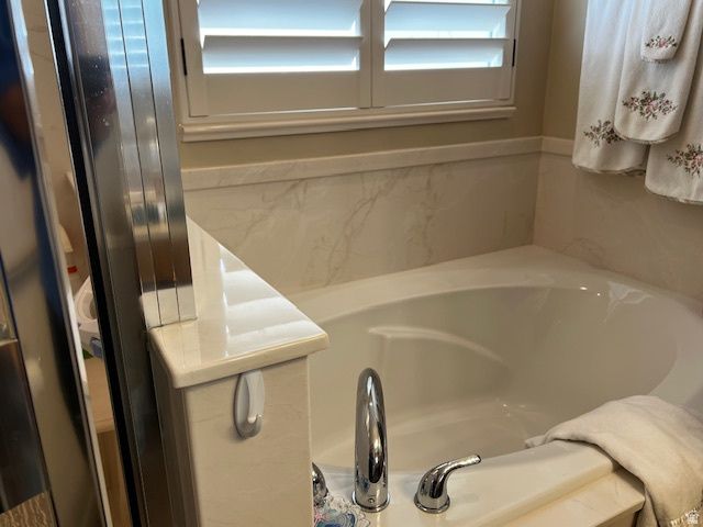 1542 W MYRTLEWOOD LN, South Jordan, UT 84095