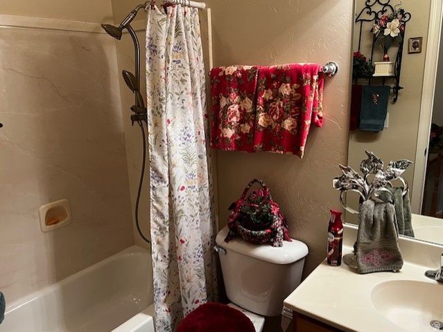 1542 W MYRTLEWOOD LN, South Jordan, UT 84095