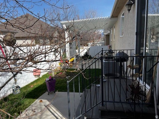 1542 W MYRTLEWOOD LN, South Jordan, UT 84095