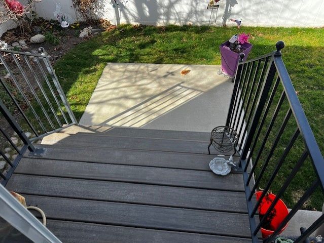 1542 W MYRTLEWOOD LN, South Jordan, UT 84095