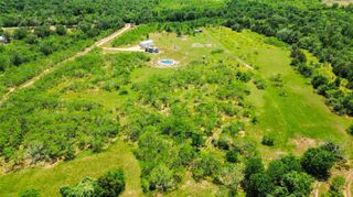 6289 Maynard Hallmark Road, Waelder, TX 78959