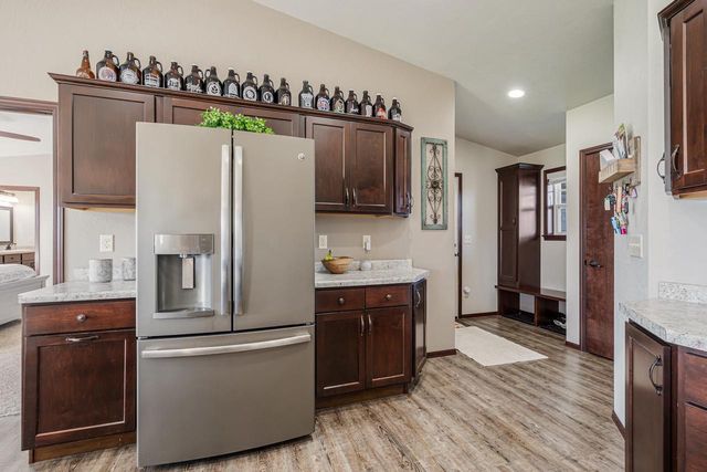 1411 MERA LANE, Kaukauna, WI 54130