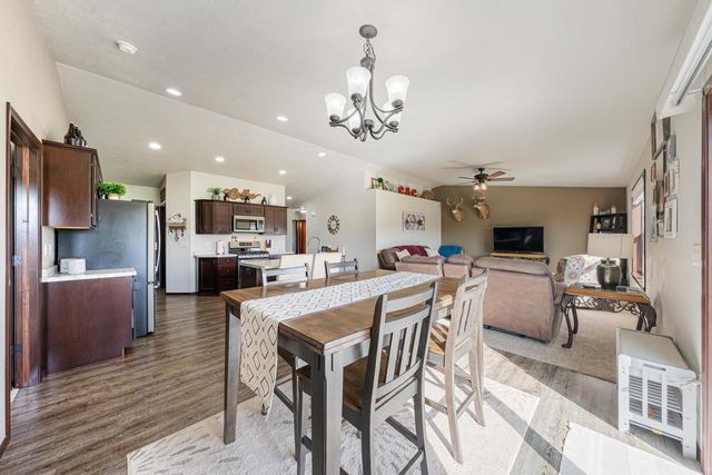 1411 MERA LANE, Kaukauna, WI 54130